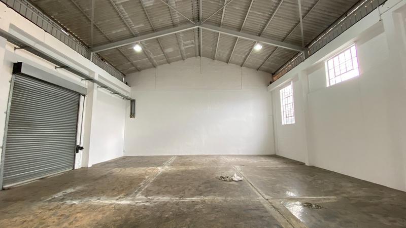 To Let commercial Property for Rent in Maitland Western Cape